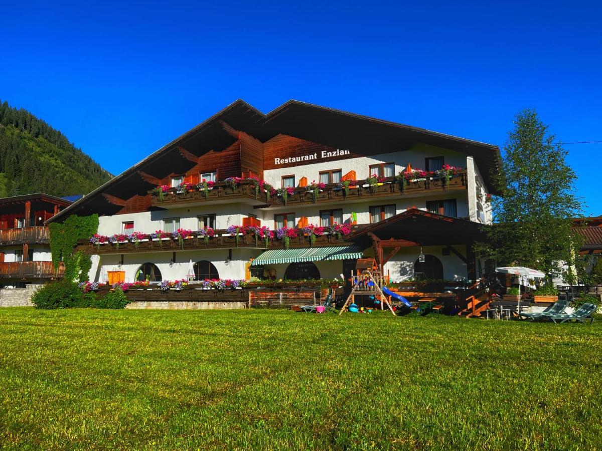 Gasthof Enzian Tannheim Luaran gambar